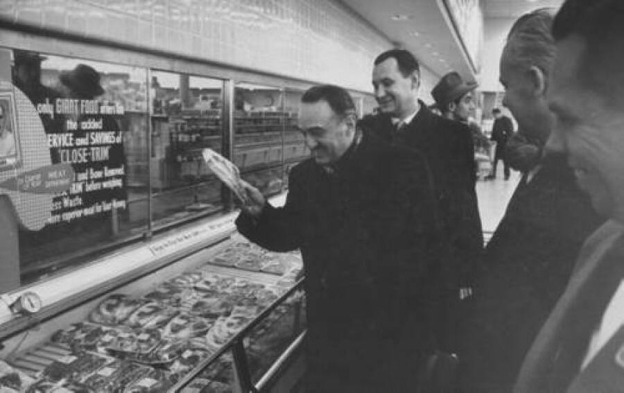 Микоян в США