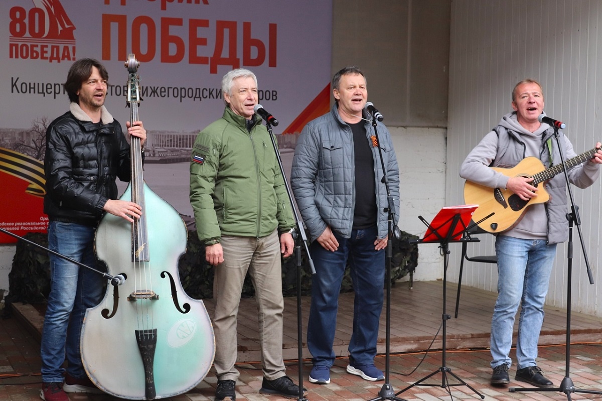    Нижегородские артисты откликаются на все события в регионе и стране