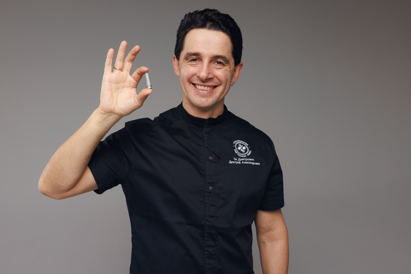 Фотография взята с сайта стоматологии Дмитрович Фэмили https://www.dmitrovich.ru/