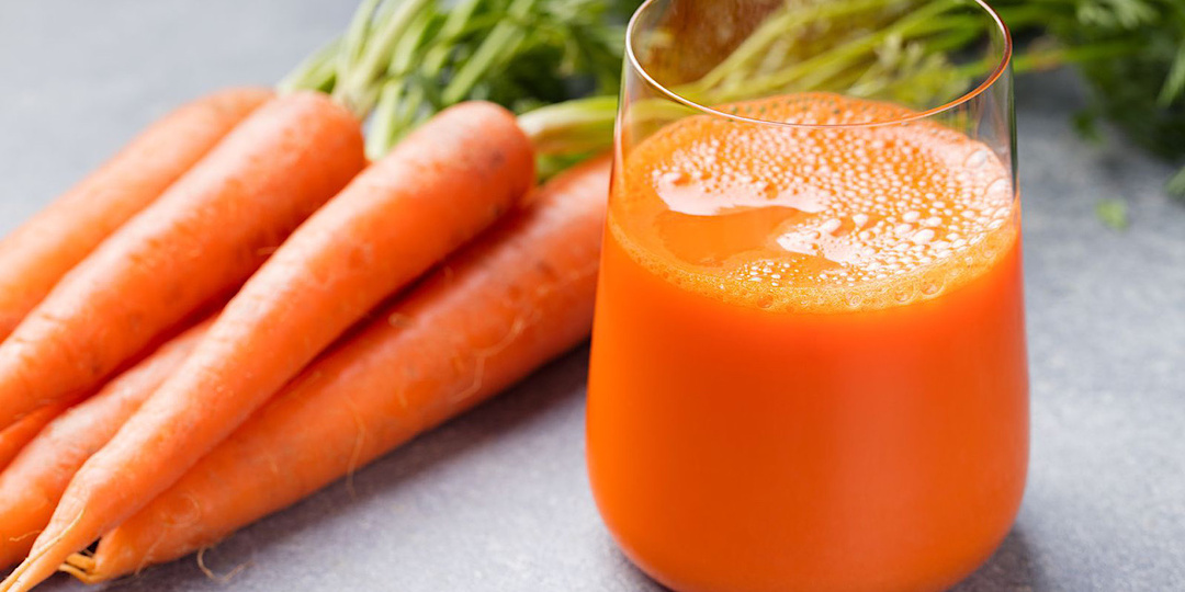 На что способен Морковный сок: золотой эликсир здоровья и его яркие дуэты