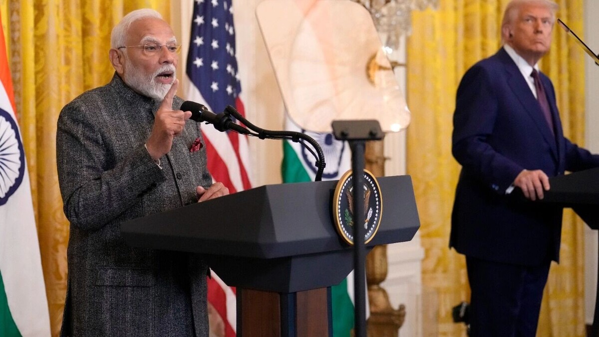 Президент США Дональд Трамп (справа) и премьер-министр Индии Нарендра Моди (слева) во время совместной пресс-конференции. Фото: Ben Curtis. AP/TASS