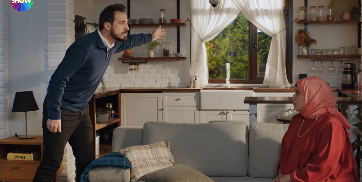 Сериал "Клюквенный щербет", кадр из 112 серии