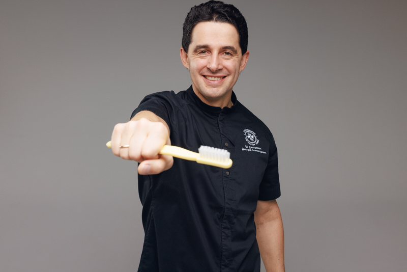 Фотография взята с сайта стоматологии Дмитрович Фэмили https://www.dmitrovich.ru/