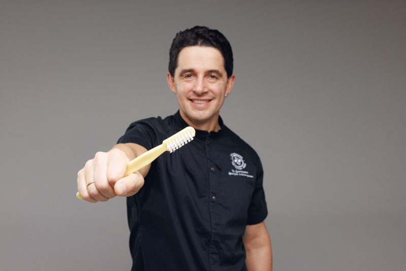 Фотография взята с сайта стоматологии Дмитрович Фэмили https://www.dmitrovich.ru/