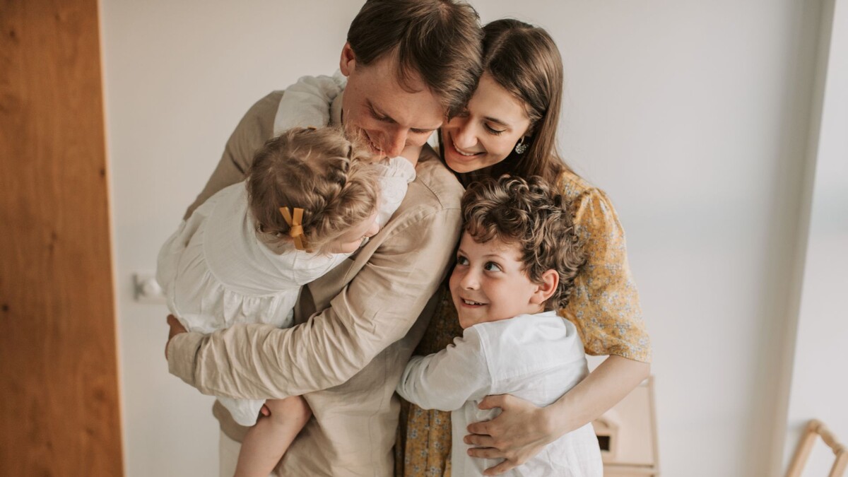 Говорить о доброте — значит давать ей шанс стать привычкой.
