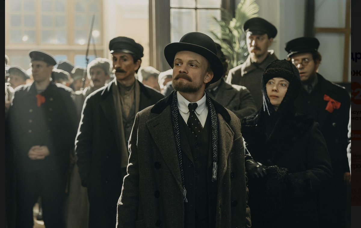 Кадр из сериала "Хроники русской революции"