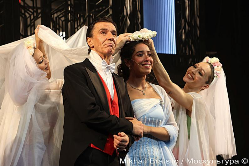 Кречинский - Игорь Лагутин, Лидочка - Карина Муса