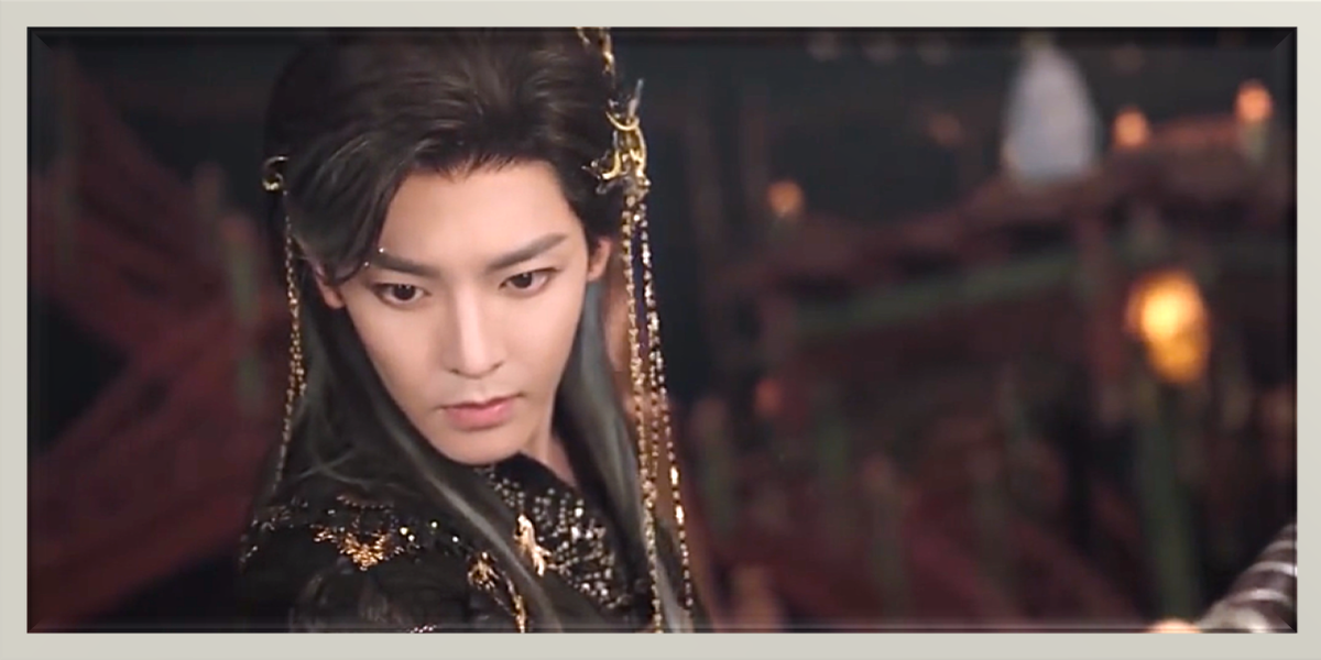 Хоу Мин Хао в роли демона. Появился лишь в первой серии.