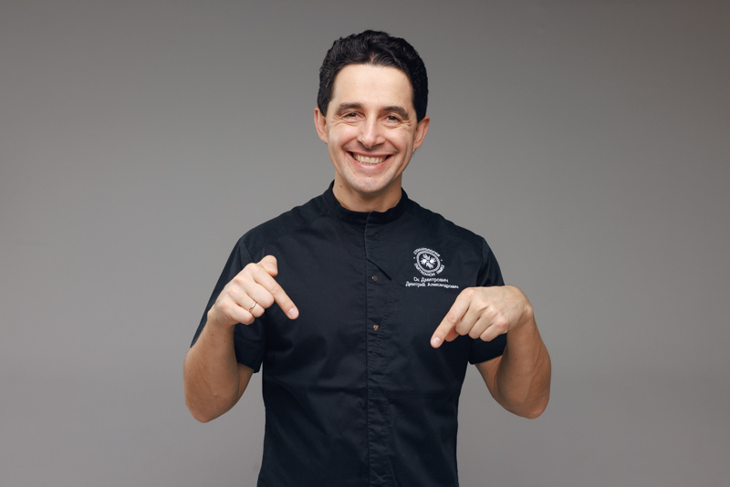 Фотография взята с сайта стоматологии Дмитрович Фэмили https://www.dmitrovich.ru/