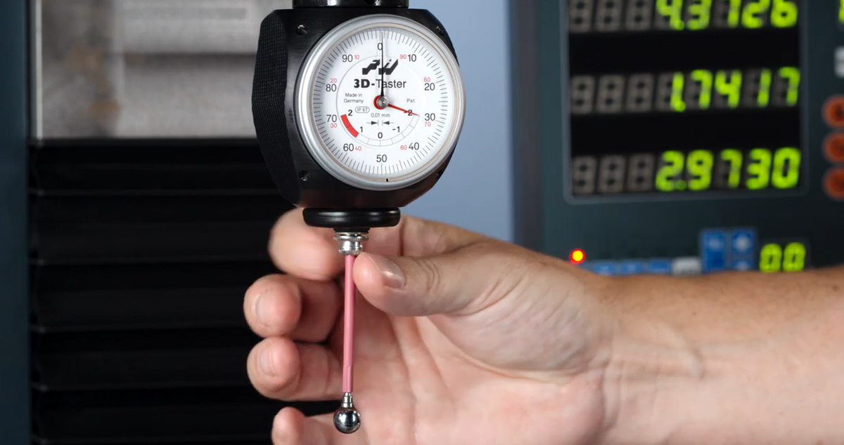 3Д щуп для выставления заготовки - типичная операция наладчика