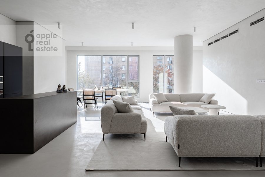 Фото из архива Apple Real Estate