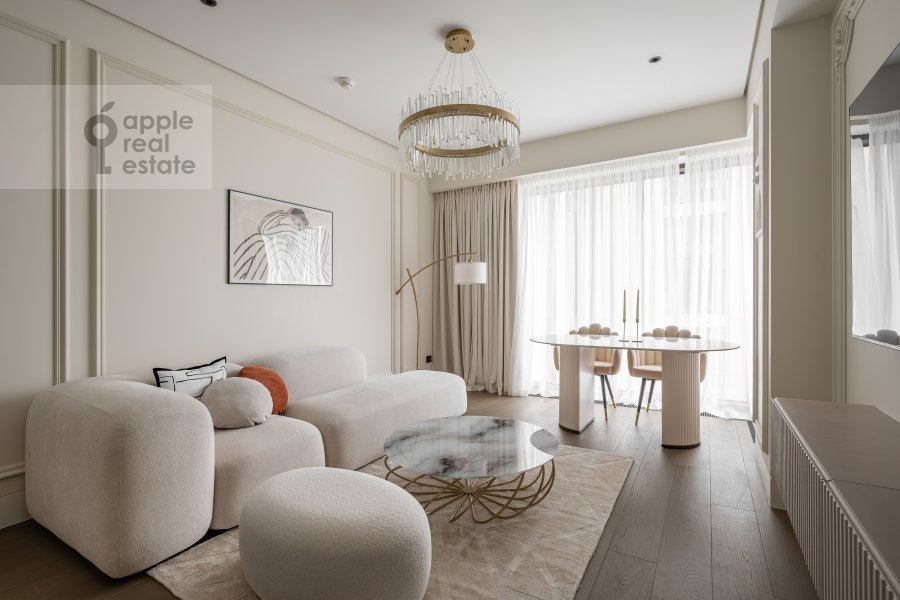 Фото из архива Apple Real Estate