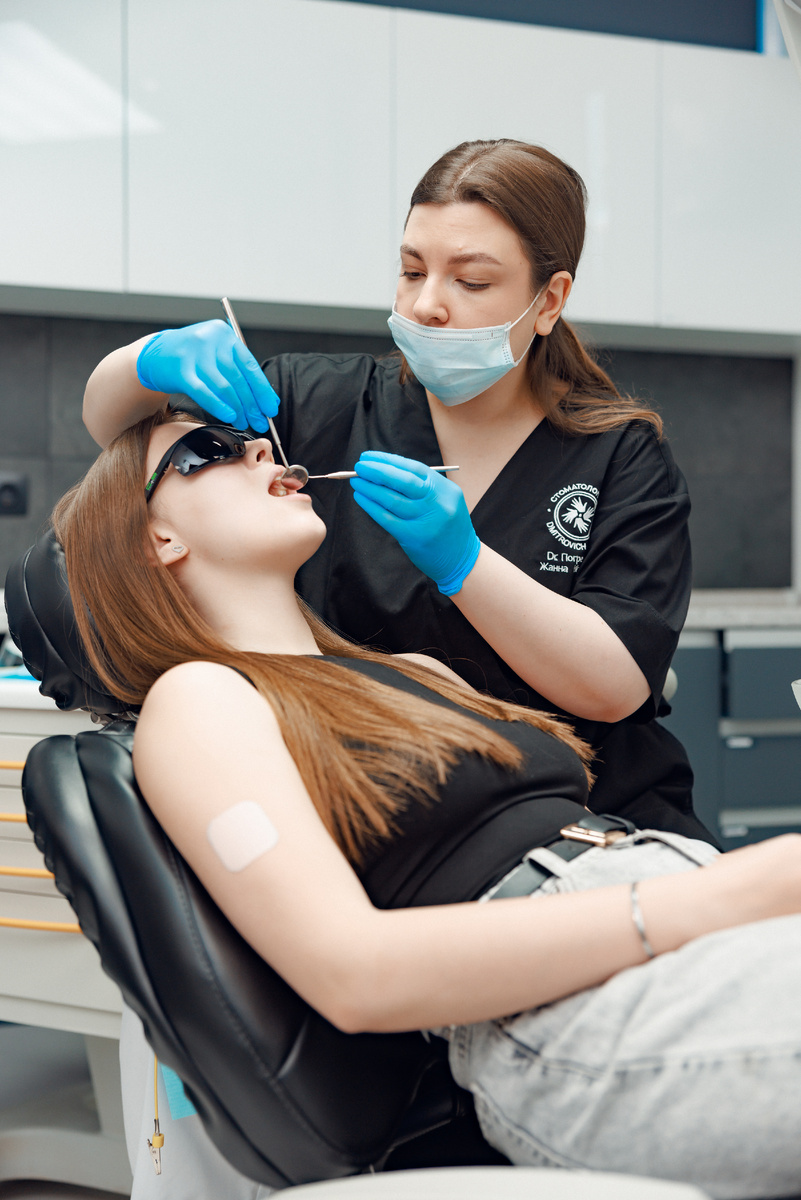 Фотография взята с сайта стоматологии Дмитрович Фэмили https://www.dmitrovich.ru/