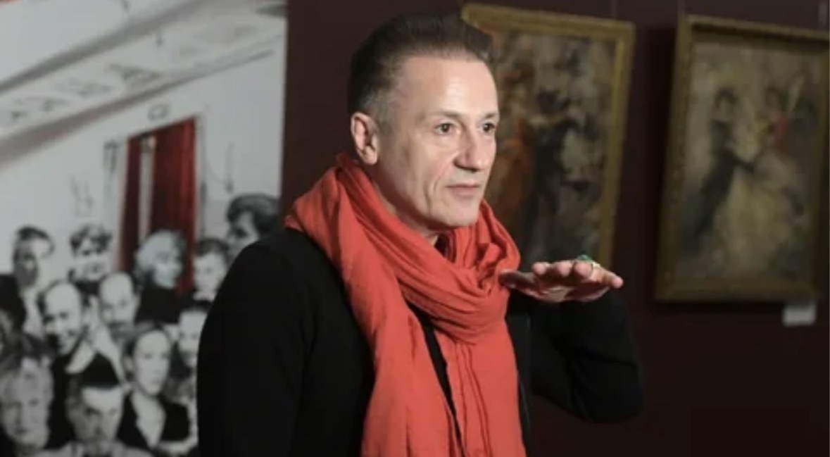 Олег Меньшиков