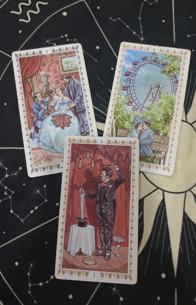 Расклад таро на тему: Что он думает о вас?