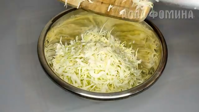 Быстрая маринованная капуста. Фото автора.