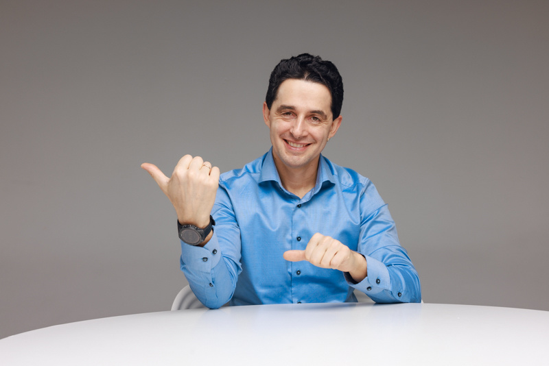 Фотография взята с сайта стоматологии Дмитрович Фэмили https://www.dmitrovich.ru/