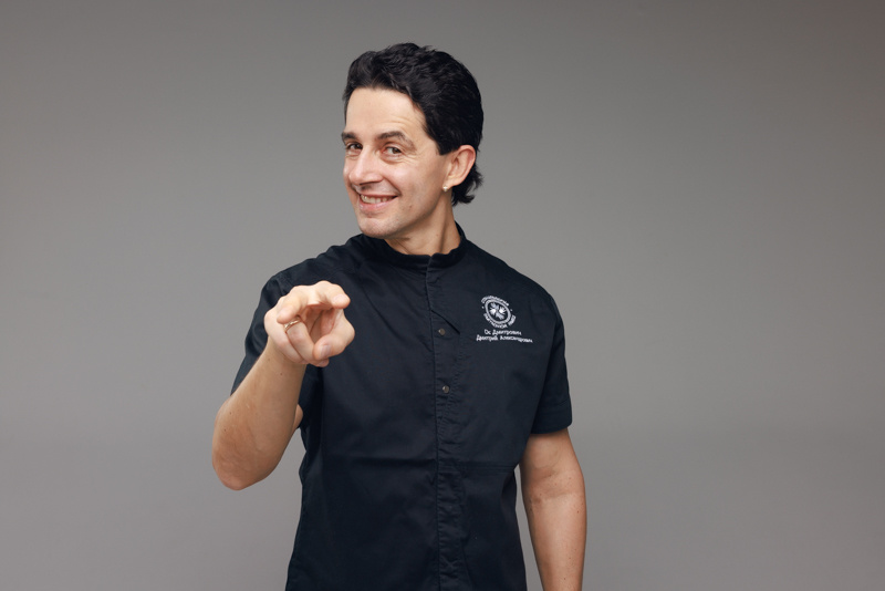 Фотография взята с сайта стоматологии Дмитрович Фэмили https://www.dmitrovich.ru/