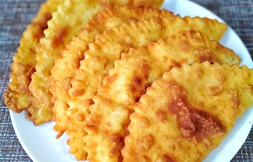 Как приготовить вкусные чебуреки. Идеальное тесто для чебуреков