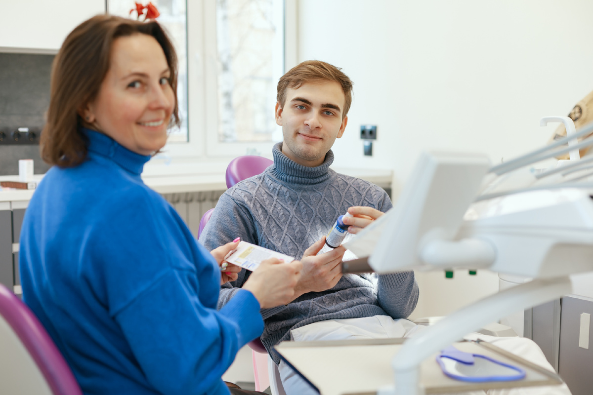 Фотография взята с сайта стоматологии Дмитрович Фэмили https://www.dmitrovich.ru/