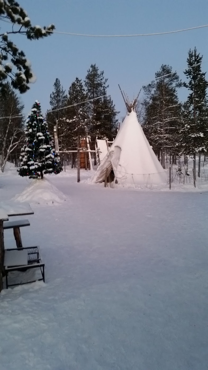 Саамский чум, Кольский полуостров, отдых в Заполярье