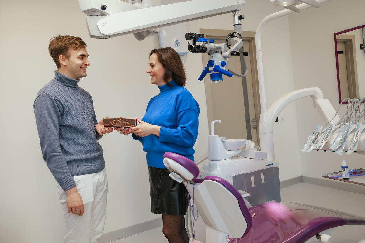 Фотография взята с сайта стоматологии Дмитрович Фэмили https://www.dmitrovich.ru/