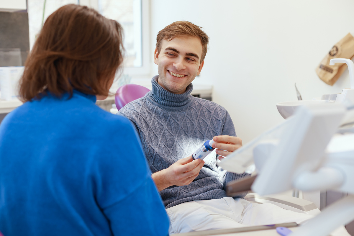 Фотография взята с сайта стоматологии Дмитрович Фэмили https://www.dmitrovich.ru/