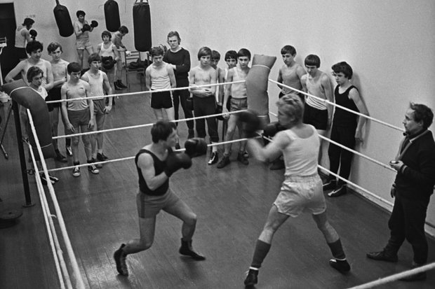    Тренировка по боксу. СССР, 1976 год. Фото: ТАСС