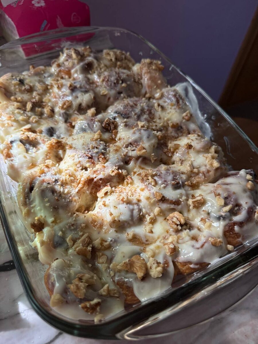 Получается быстро и бюджетно, особенно если скоро придут гости)