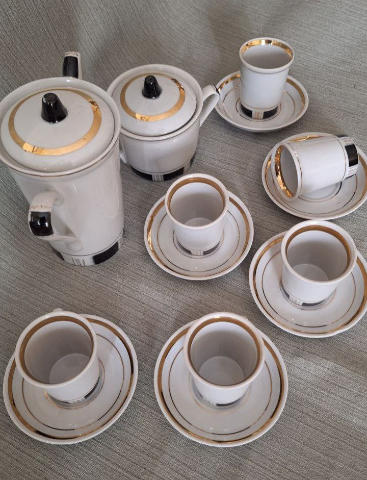 Кофейный сервиз Городецкого фарфорового завода