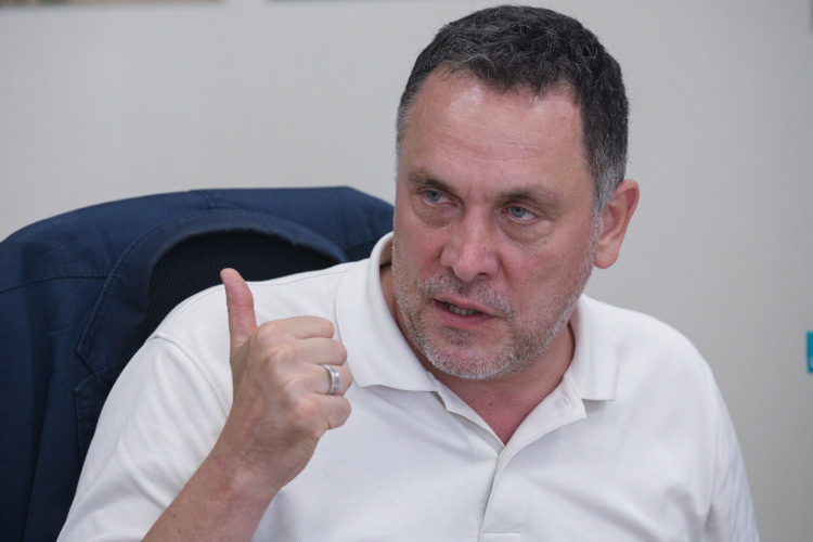    Максим Шевченко: «На мой взгляд, Трамп сознательно предоставил Зохрану Мамдани возможность победить в Нью-Йорке. В то, что это могло произойти неожиданно и спонтанно в мегаполисе, который, извиняюсь, является столицей глобального еврейского капитализма, итальянской мафии и Уолл-стрита, я не верю».   
Фото: «БИЗНЕС Online»