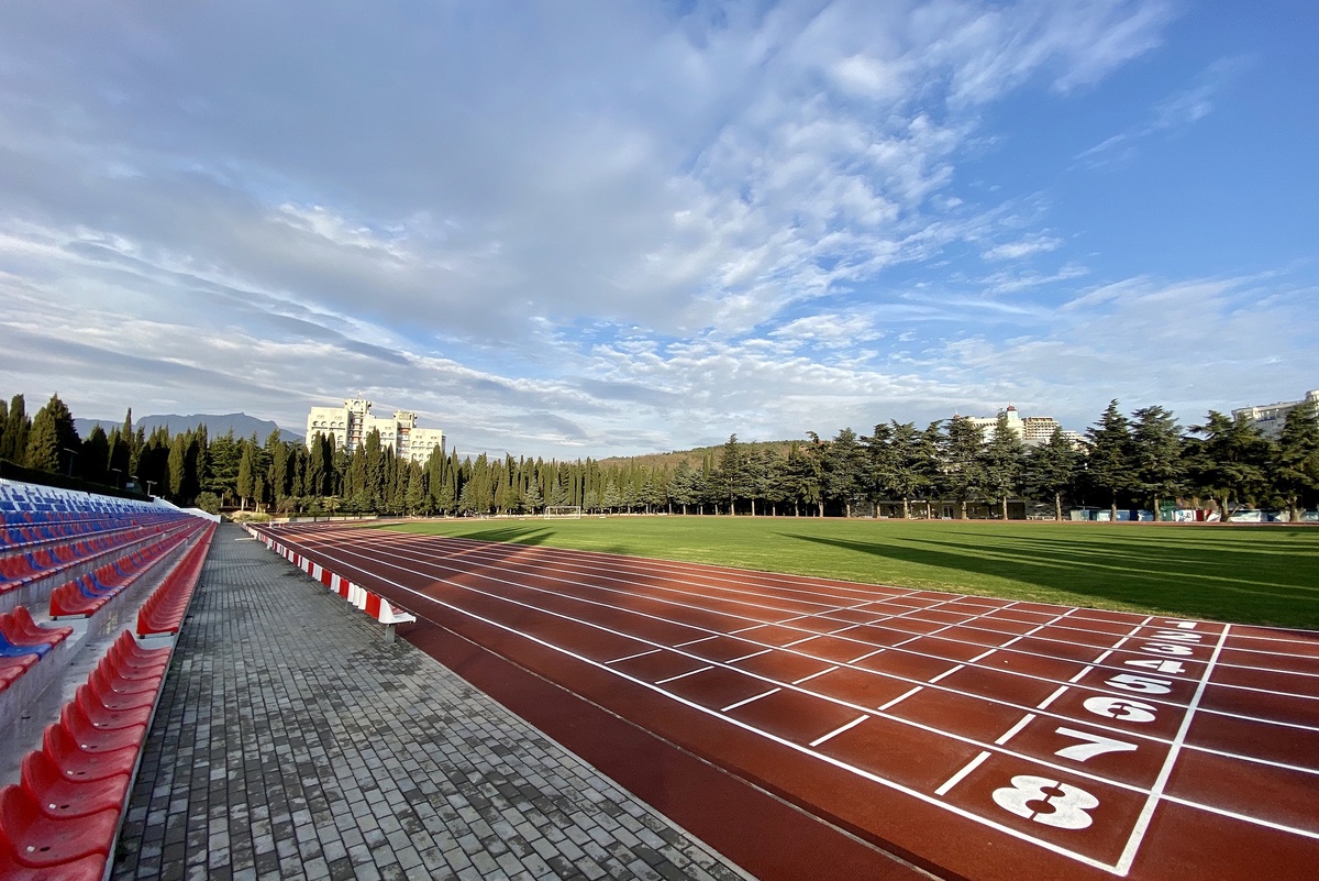    тренировочный центр сборных команд РФ "Крымский"