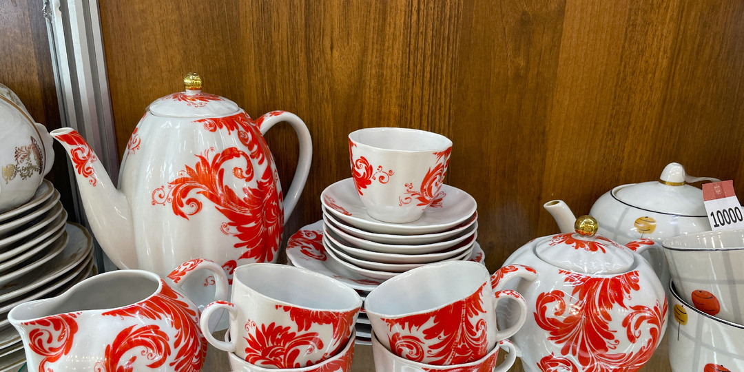 Сколько сейчас стоят в Москве советские чайные сервизы из бабушкиных сервантов. Побывала в магазине-ярмарке «Сделано в СССР»