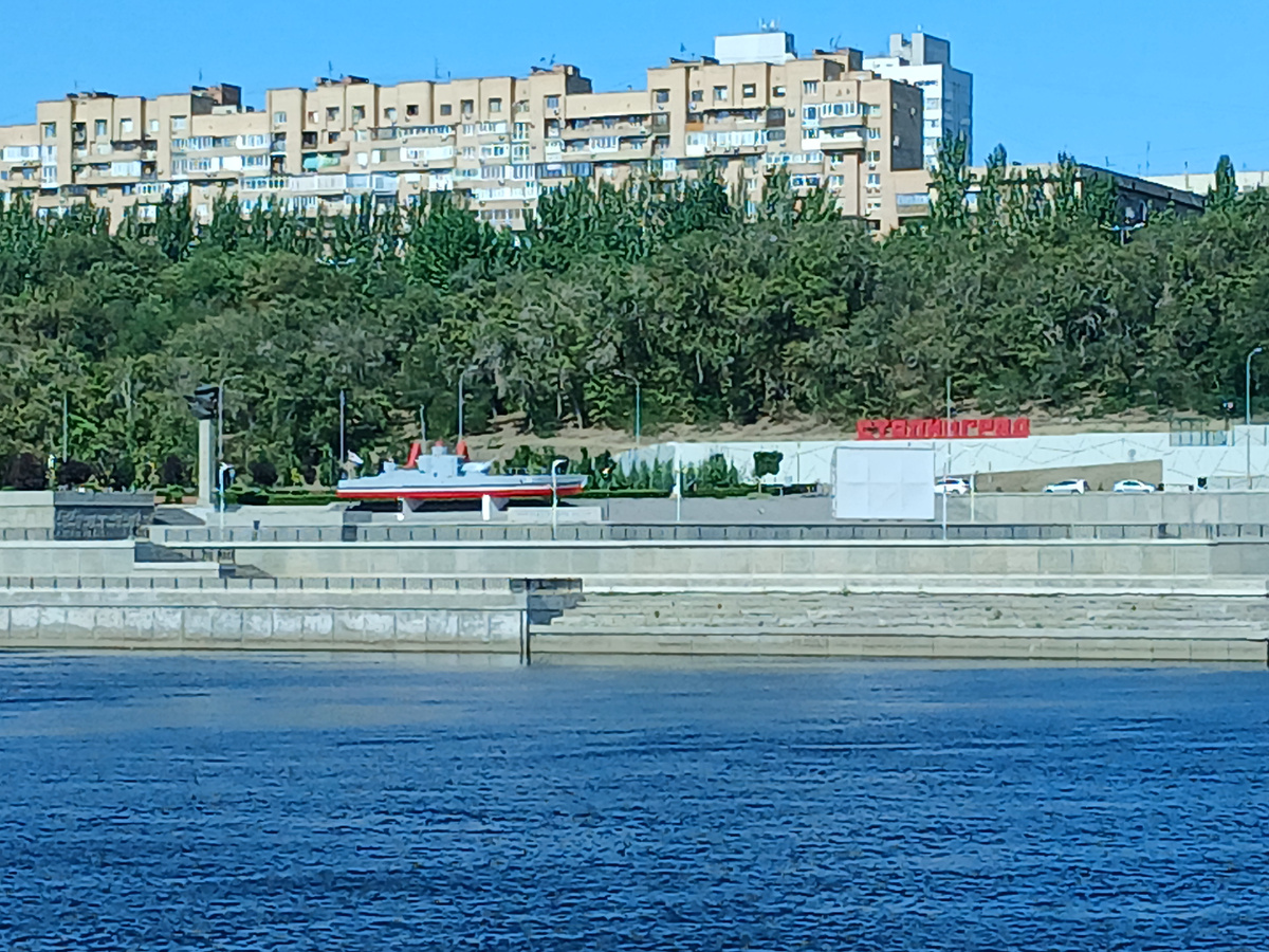 Панорама Волгограда с борта теплохода