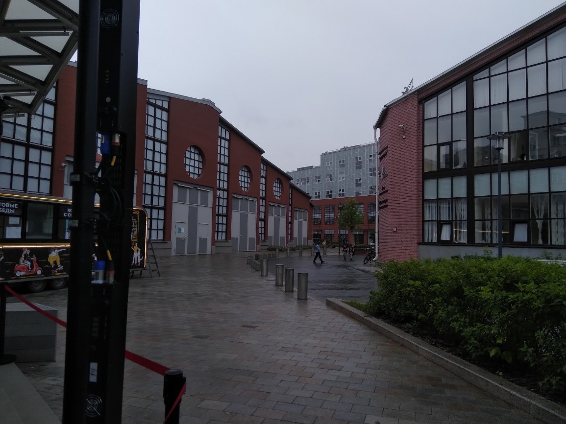 Находится музей в Москве, на улице Образцова, 11, строение 1А