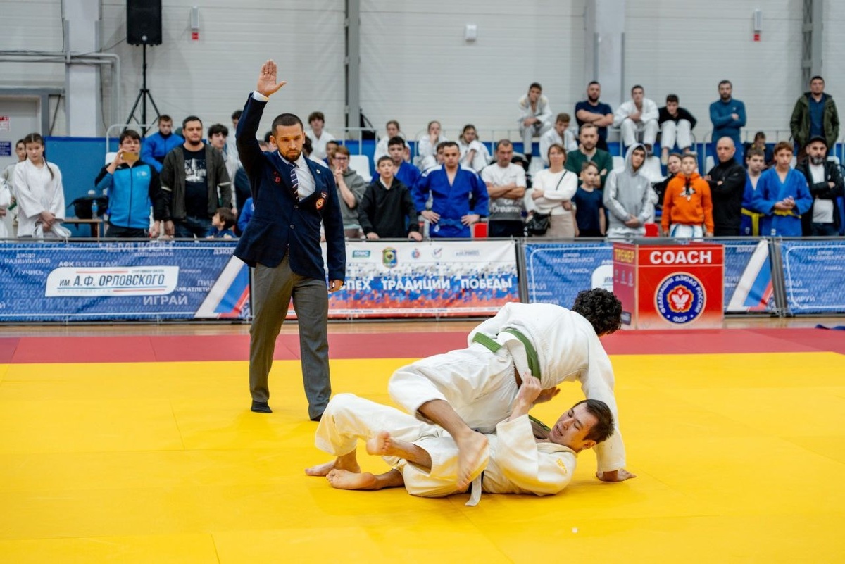    70 дзюдоистов Югры принимают участие в турнире памяти подполковника полиции Игоря Чернышова