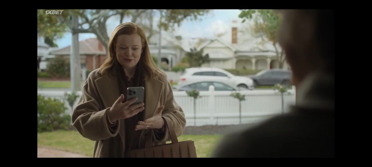 Кадр из сериала. 