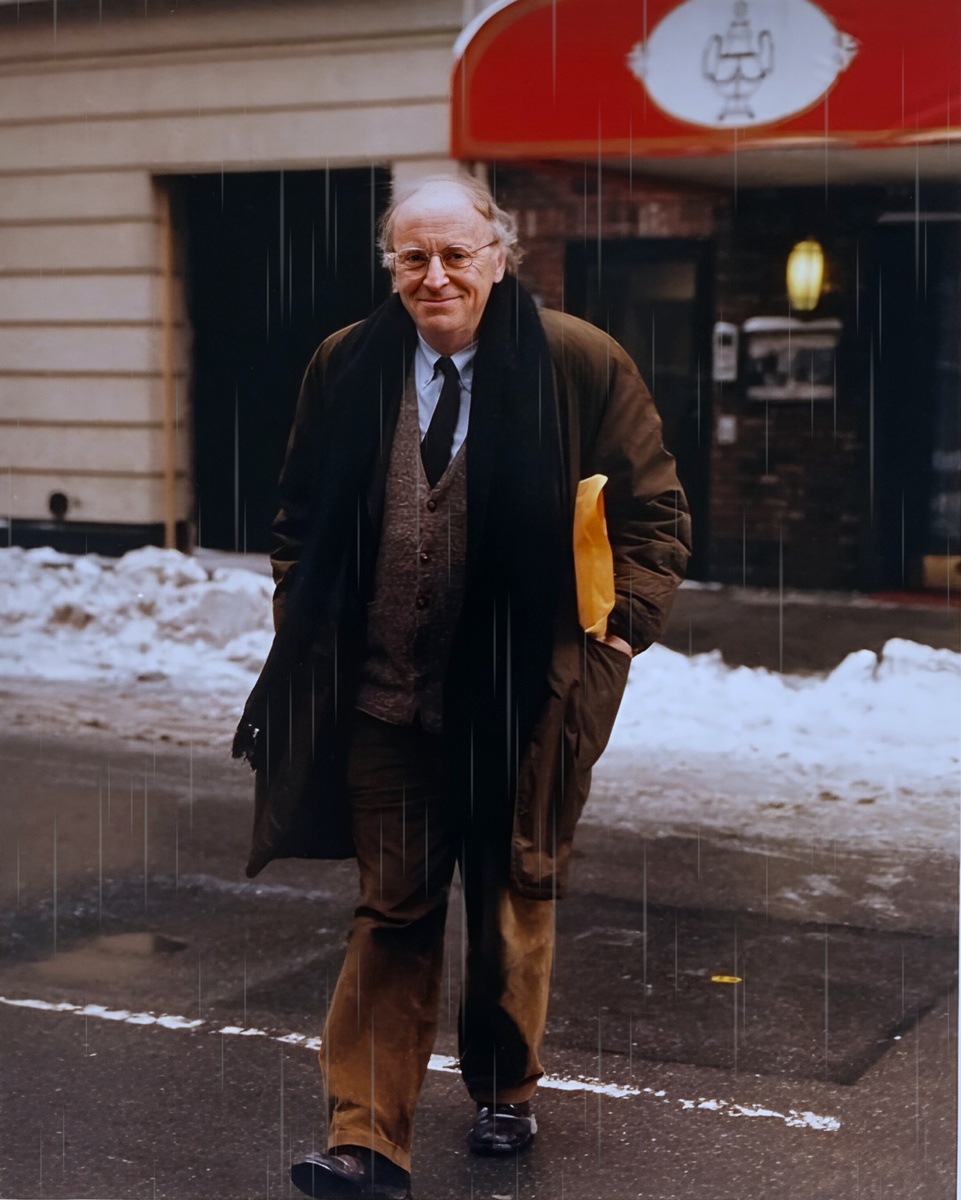 Ио́сиф Алекса́ндрович Бро́дский (24 мая 1940, Ленинград, СССР — 28 января 1996, Нью-Йорк, США) — русский и американский поэт, эссеист, драматург, переводчик