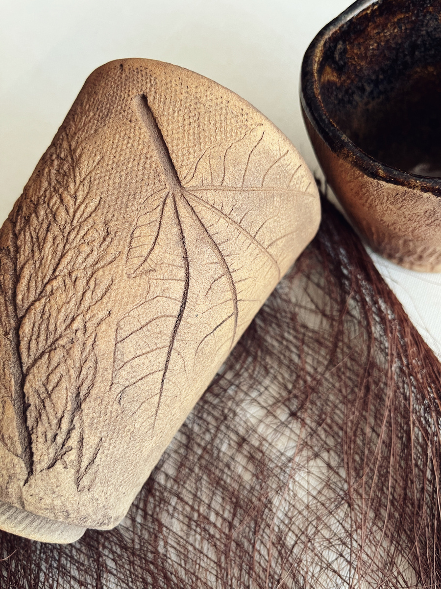 молочение керамической кружки