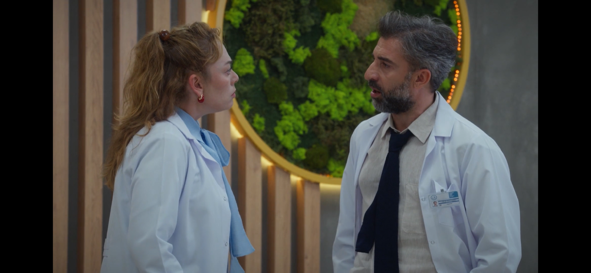 Стоп кадр из сериала «Бахар»