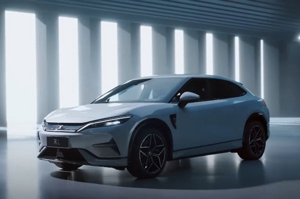     Фото: Скриншот из видео на YouTube