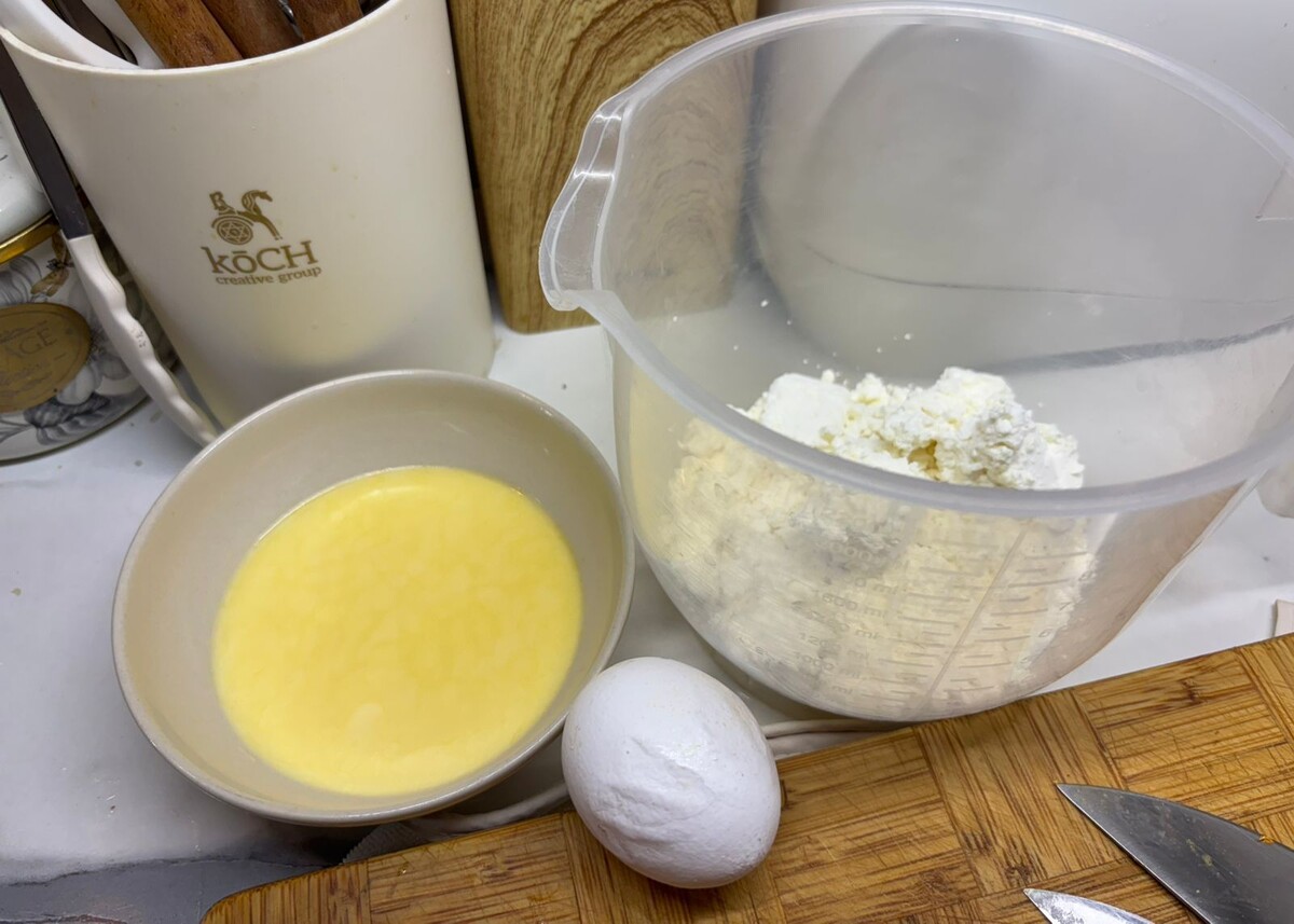 Яйцо не сильно фотогеничное, но простим ему этот изъян)