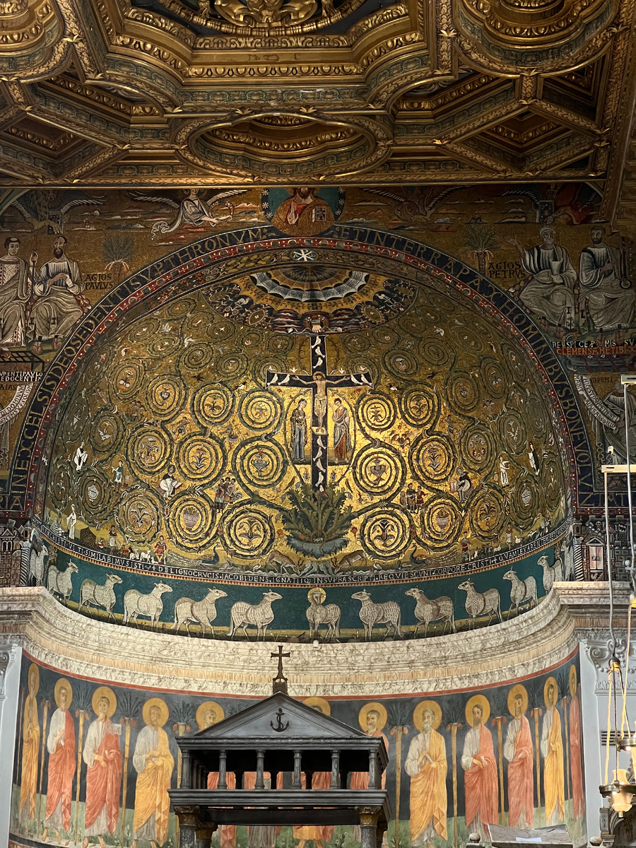 Апсида современной базилики