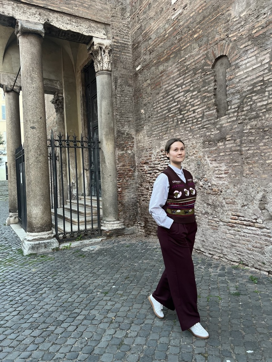 Входной портик (профирум), ведущий в атриум