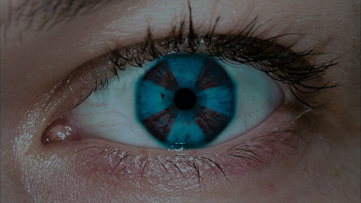 Кадр из фильма Обитель зла 2: Апокалипсис (2004)