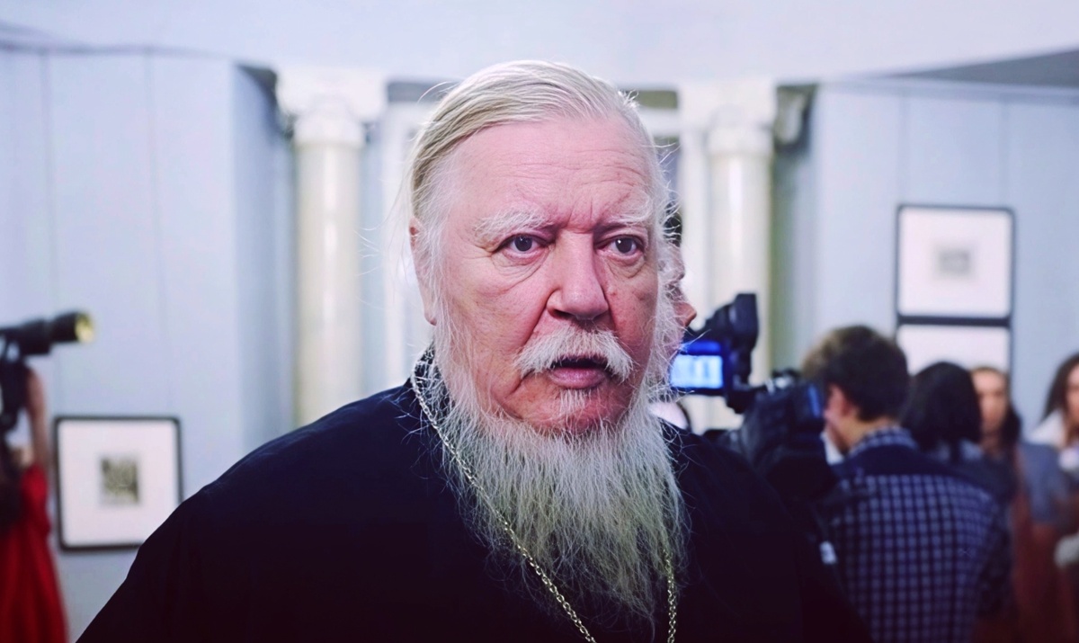 Димитрий Смирнов (07.03.1951 — 21.10.2020 гг.) — протоиерей, церковный и общественный деятель.