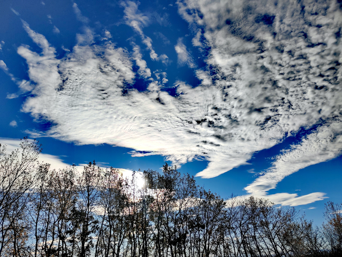 Облака по дороге к подножию горы Фишт. Фото автора. Листайте -->>