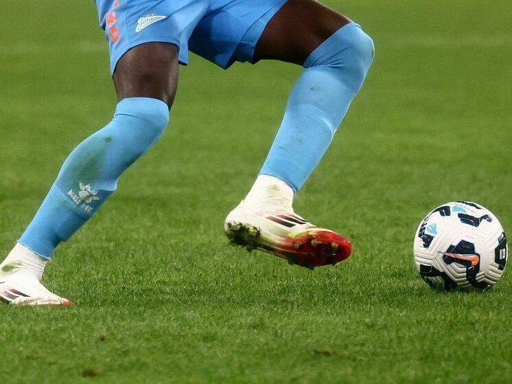     После 15 туров «Крылья Советов» имеют 14 очков и занимают 13-е место в турнирной таблице, а «Зенит» с 30 очками располагается на третьей позиции. Фото: архив МК в Питере / Дарья Иванова.