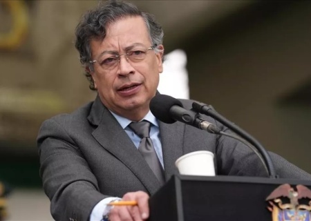    «Если золотой орёл нападает на кондора, он пробудит дух ягуара»: президент Колумбии предостерёг Трампа от вторжения в Венесуэлу