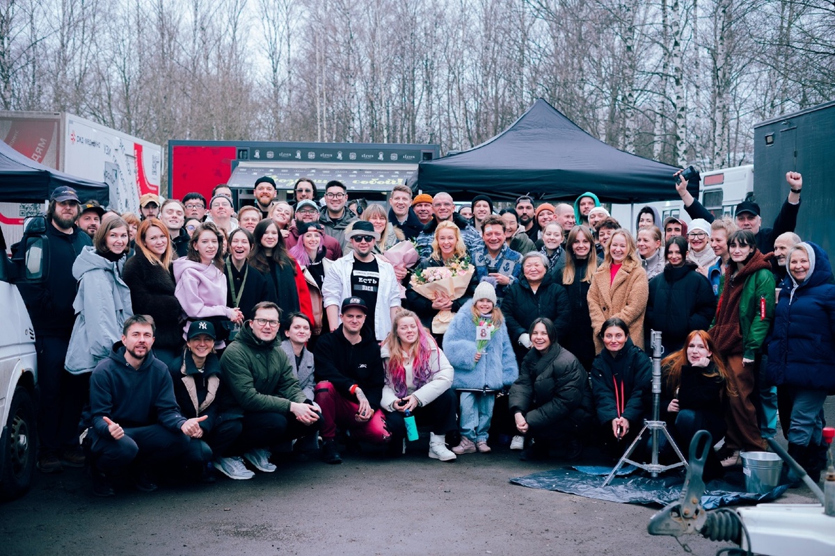 Маринетт Морем в составе съемочной группы Нейро Васи